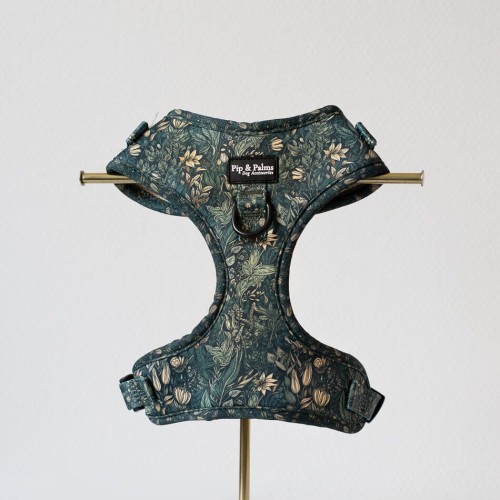 Szelki Pip &amp; Palms Dog Harness Fancy Flora z szybkoschnącego neoprenu i oddychającej siateczki mesh, regulowane w obwodzie szyi i klatki piersiowej, z metalowym D-ringiem na smycz i zawieszkę, czarne okucia, łatwe w czyszczeniu.