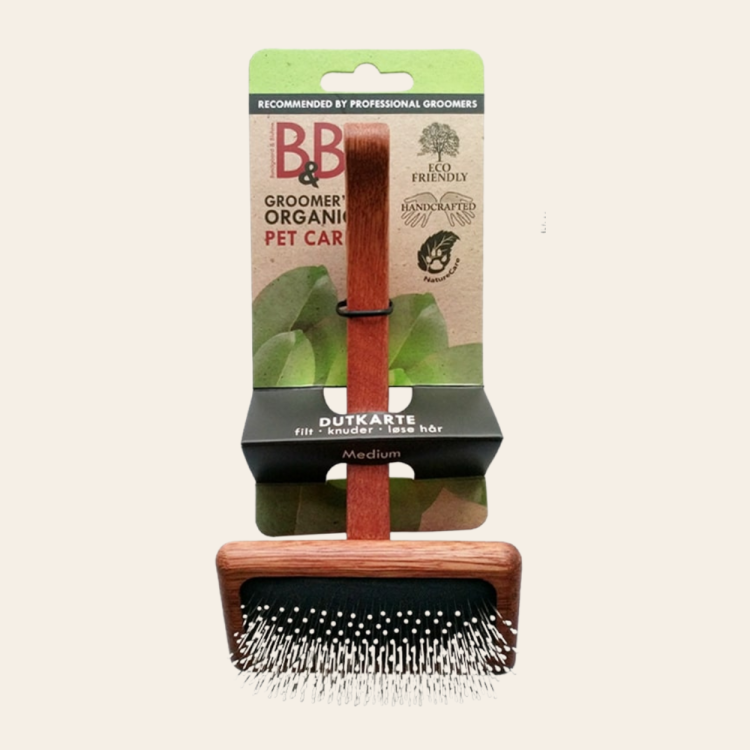 Szczotka B&amp;B Dutkarte z drewnianą rączką z tamanu, idealna do usuwania podszerstka i kołtunów dla psów o krótkiej, średniej i półdługiej sierści, duński design. Rozmiar średni