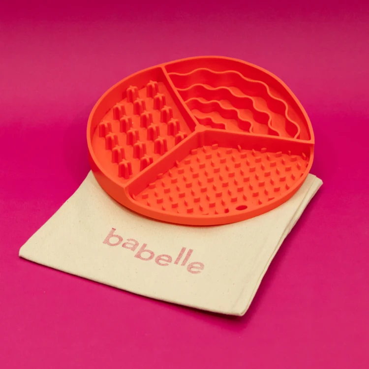 Babelle The Adventure, mata do lizania o złożonym wzorze dla psa, z silikonu spożywczego BPA-Free, spowalnia jedzenie, redukuje stres i zapewnia mentalne wyzwania