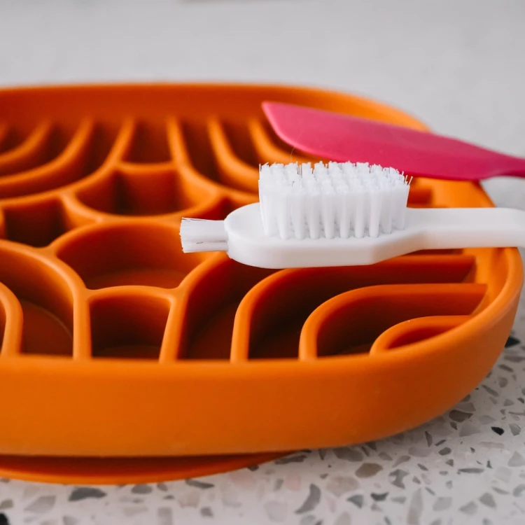 babelle lickmat scrubber szczoteczka zielona 2.webp