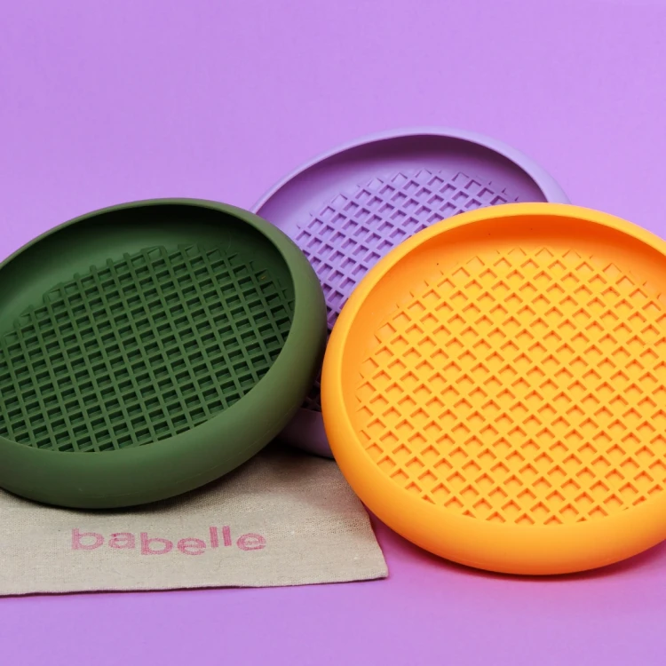 Babelle The Circle, okrągła mata do lizania z uniesionymi brzegami, z silikonu spożywczego BPA-Free, spowalnia jedzenie i pomaga psu redukować stres