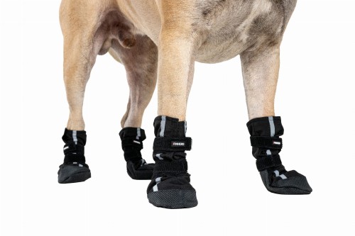 Buciki dla psa Finnero HALLA Softshell Booties, wodoodporne i oddychające, odblaskowe paski, długa cholewka, regulowane zapięcia na rzep, ochrona łap przed rozgrzaną nawierzchnią, chłodem i wilgocią