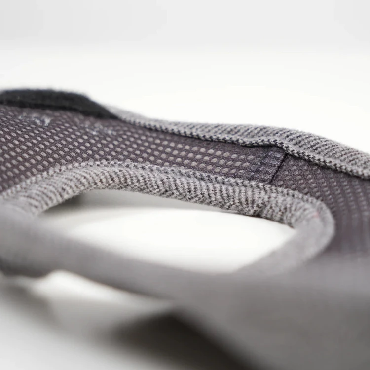 Szelki dla psa Staey Saga Step-In, łatwe zakładanie bez przekładania przez głowę, z miękką, oddychającą wyściółką, bezpieczne zapięcie na rzep i zatrzask