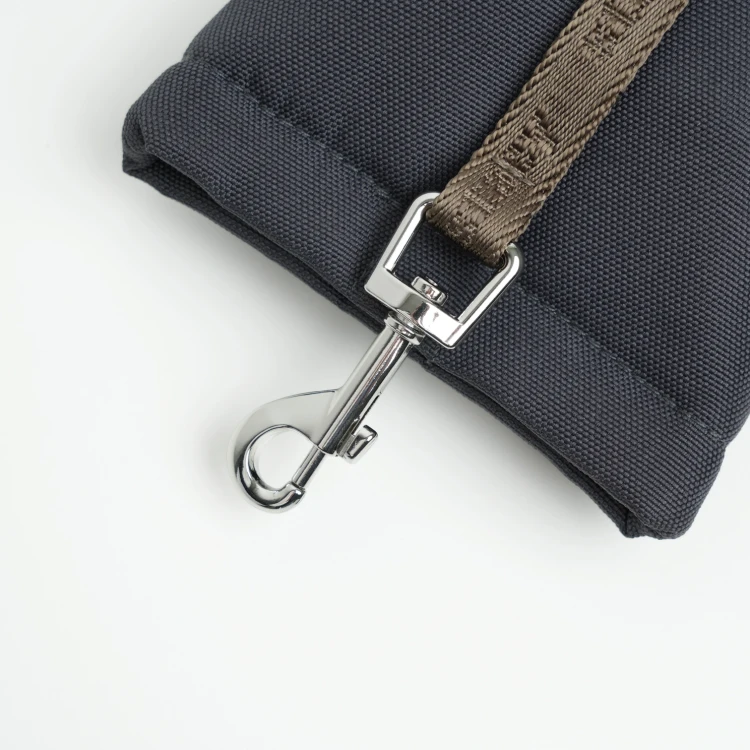 Torba na smakołyki Staey Elma Active Treat Bag, 2w1 zintegrowana z pojemnikiem na woreczki, elegancki duński design, łatwo dostępna, pasuje do akcesoriów Elma