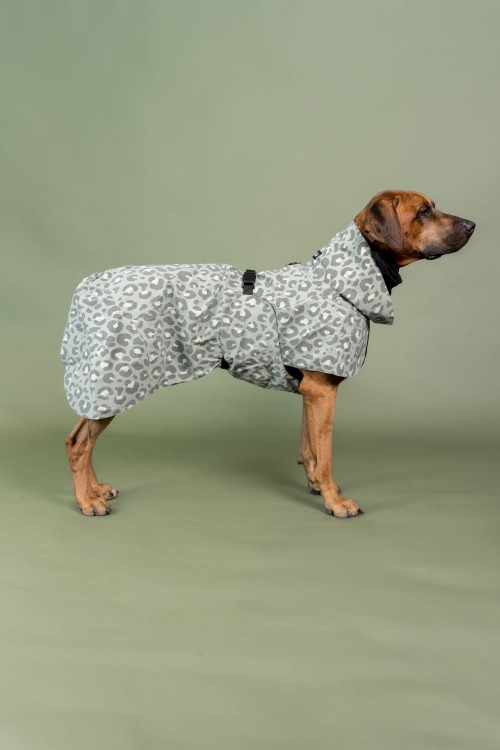 Odblaskowa kurtka zimowa PAIKKA Visibility Green Leo z tęczową poświatą, ocieplenie 3M Thinsulate, podszewka FIR do regeneracji mięśni, wodoodporność 10000 mm, z kapturem