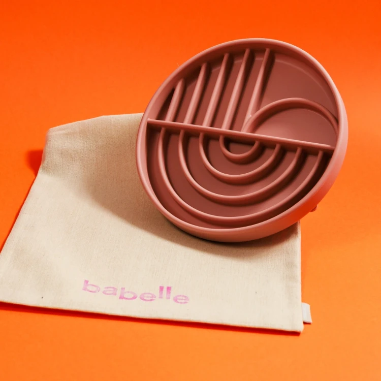 Babelle The Dreamy, okrągła mata do lizania z łukowatym wzorem, z silikonu spożywczego BPA-Free, pomaga psu redukować stres, spowalnia jedzenie i wspiera trawienie