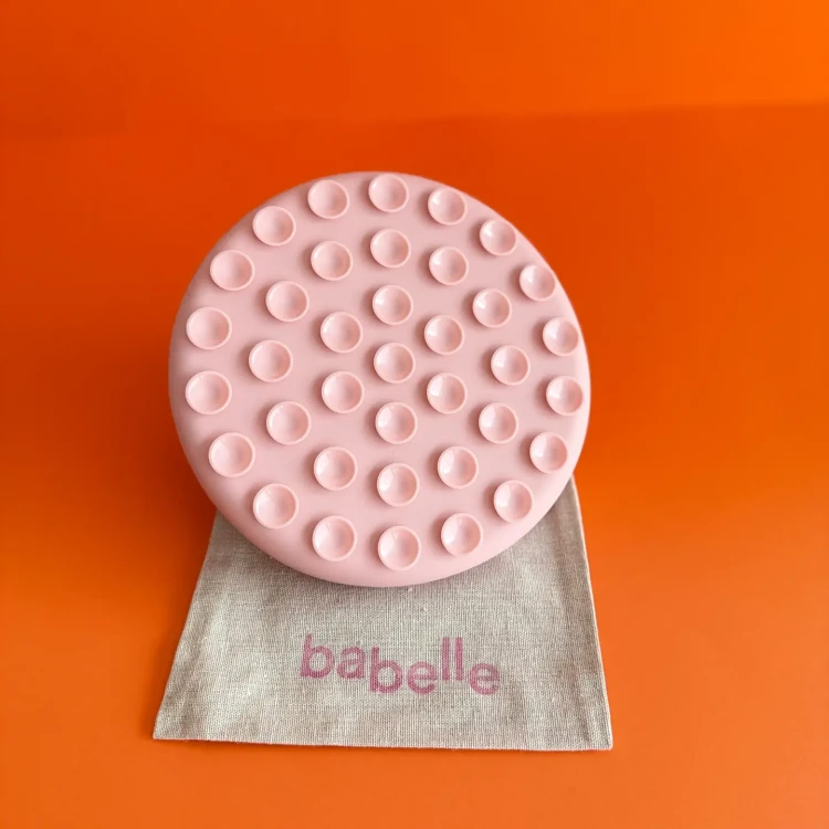 Mata do lizania Babelle The Petal w kształcie kwiatu stokrotki, z silikonu spożywczego BPA-Free, do spowalniania jedzenia, redukcji stresu i treningu koncentracji u psa